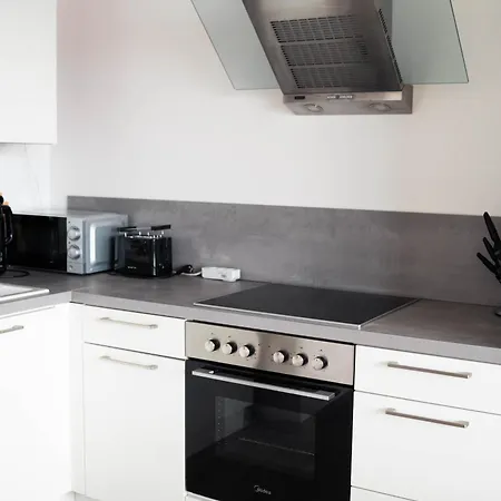Penthouse Brockenblick 381 브라운라제