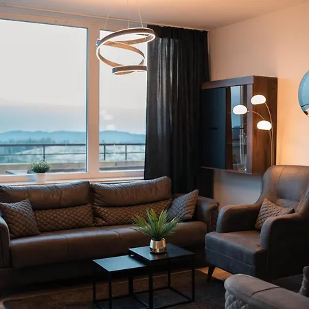 Penthouse Brockenblick 381 شقة